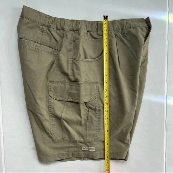 Columbia Sports War Company Cargo Men Shorts  Size 38  Made In The USA - Picture 6 of 13